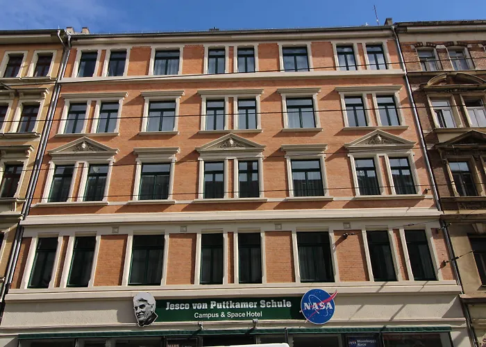 Space Hotel Im Campus Der Jvp Schule Leipzig